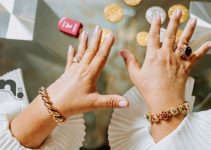 Kenali 5 Jenis Gelang Emas Dan Tips Memilih Yang Betul Kenali 5 Jenis Gelang Emas Dan Tips Memilih Yang Betul